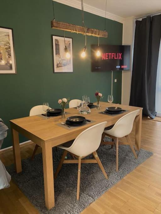 דירות אאכן Zentral * Stilvoll * Nahe Hbf * Netflix מראה חיצוני תמונה